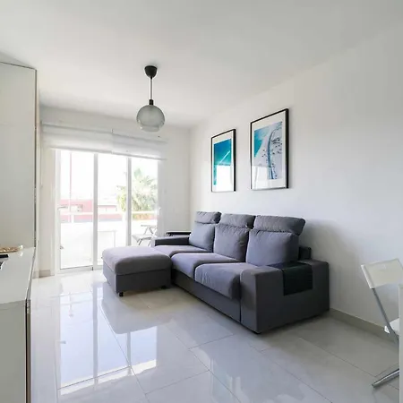 Mahostly Apartamento Ocean View Apartmán *